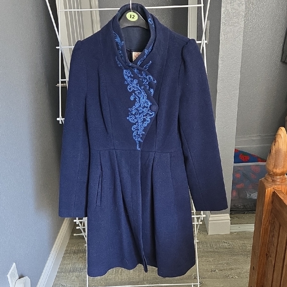 Elegant Navy Blue Embroidered Women's Coat